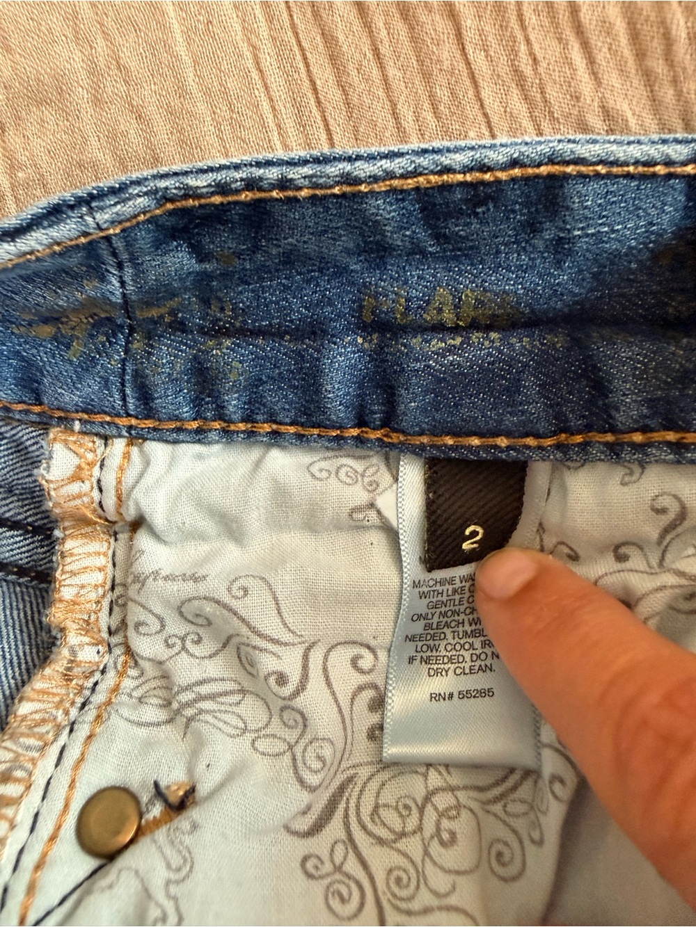 Express Y2K Flare Jeans | Low Rise Bootcut | Early 2000s Vintage Denim - Size 2 - Picture 8 of 13